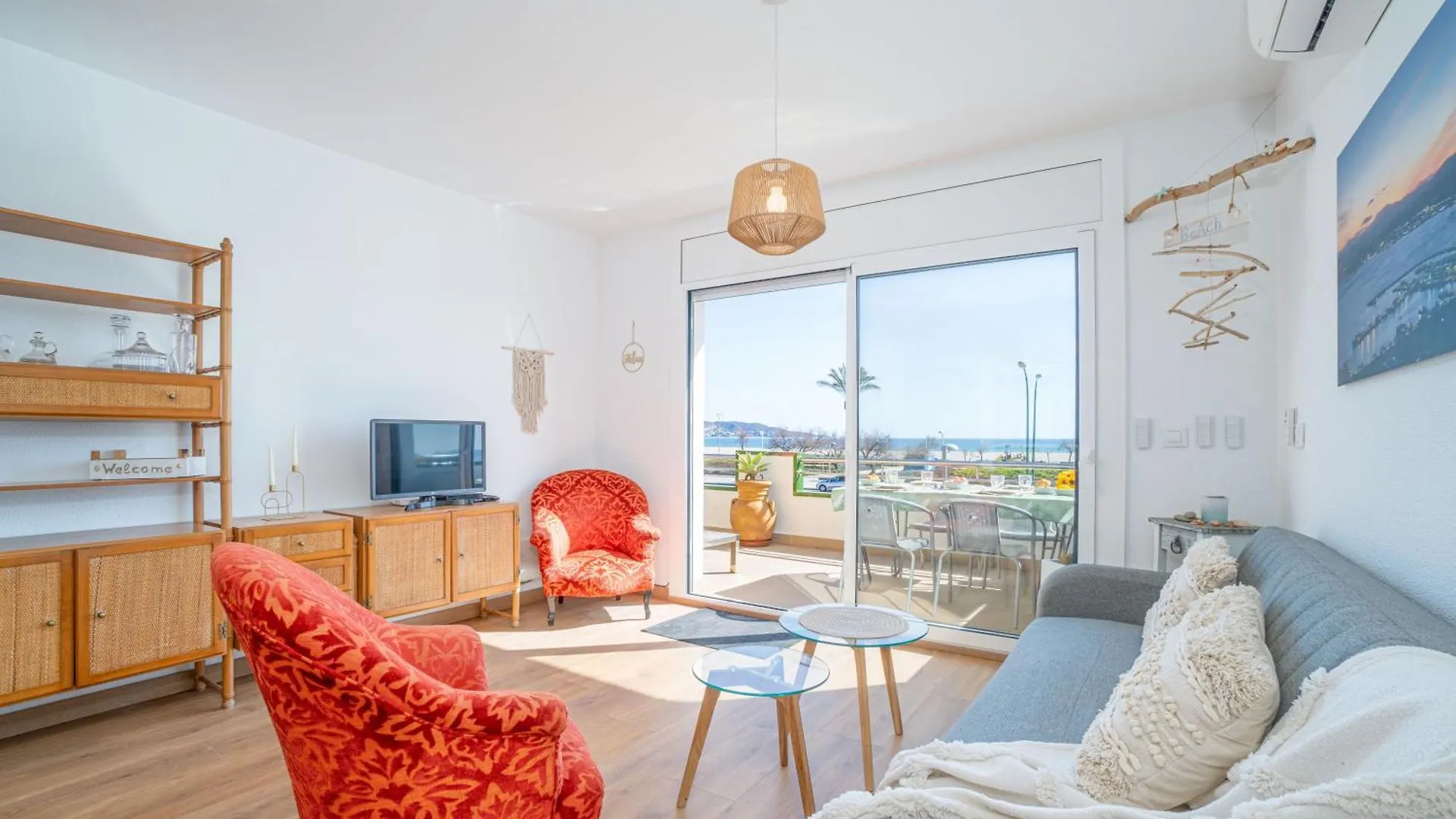 Apartman 1013 Apartamento Vista Mar Con 2 Habitaciones By Homeselectspain Empuriabrava