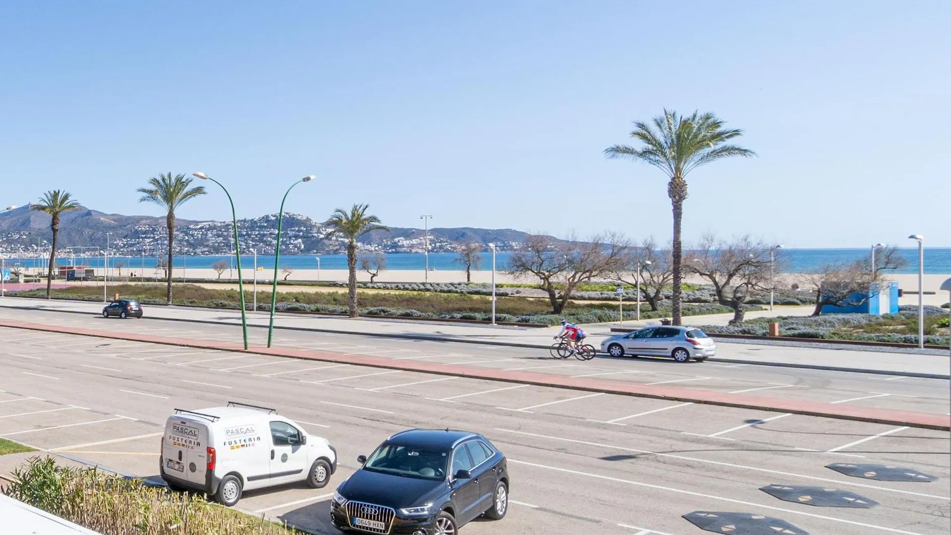 Apartman 1013 Apartamento Vista Mar Con 2 Habitaciones By Homeselectspain Empuriabrava